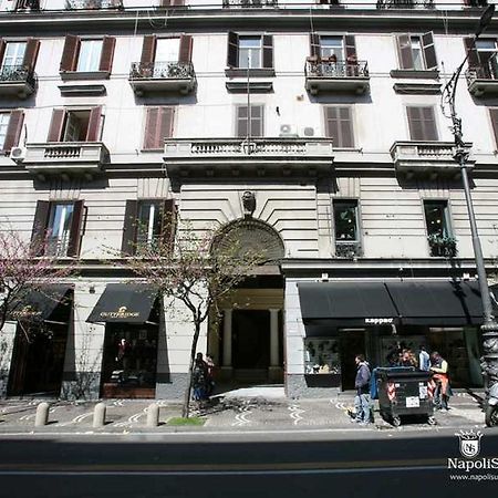 ホテル Napoli'S Gold エクステリア 写真